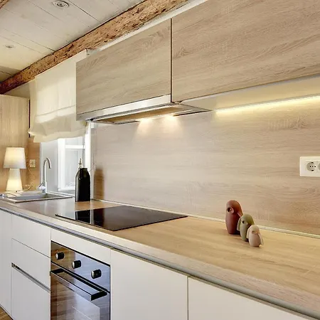 Holiday home Re *