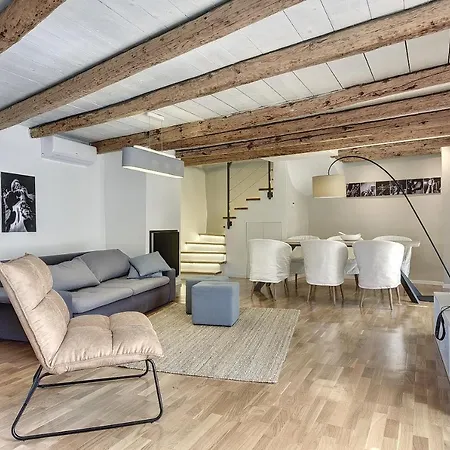 Holiday home Re *